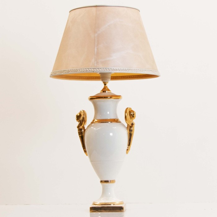Πανέμορφο Επιτραπέζιο φωτιστικό από Πορσελάνη ΜΚ-13166-TABLE LAMP ΜΚ-13166 