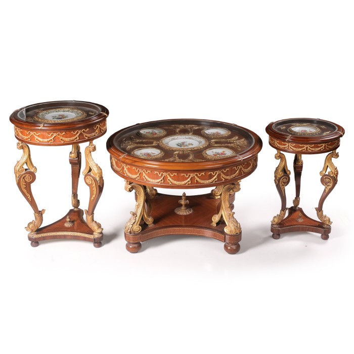 ΣΕΤ Συλλεκτικό τραπέζι και δύο πλαϊνά Σαλονιού με Βιτρίνα σε Στυλ Ναπολέων III-PPD-1307-0 